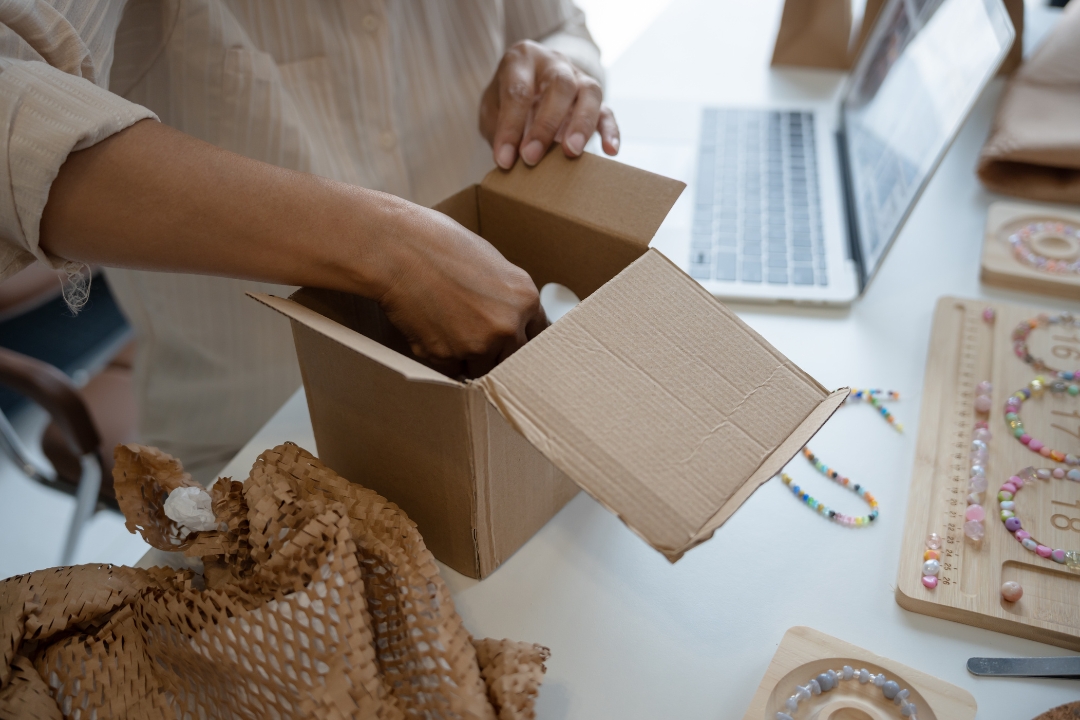 India’s E-Commerce Market - Robus India